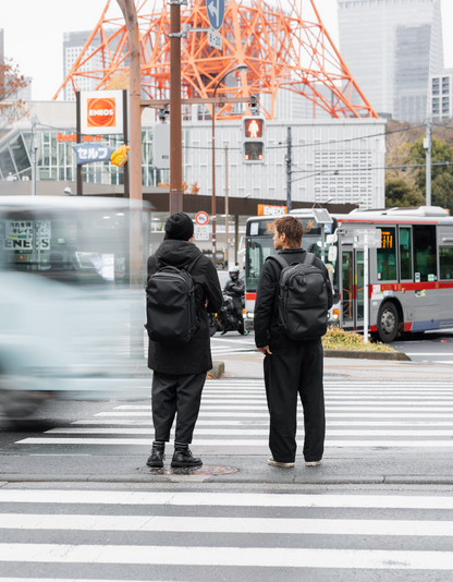 Aero - 60L Vortex Vacuum-Seal Travel Backpack