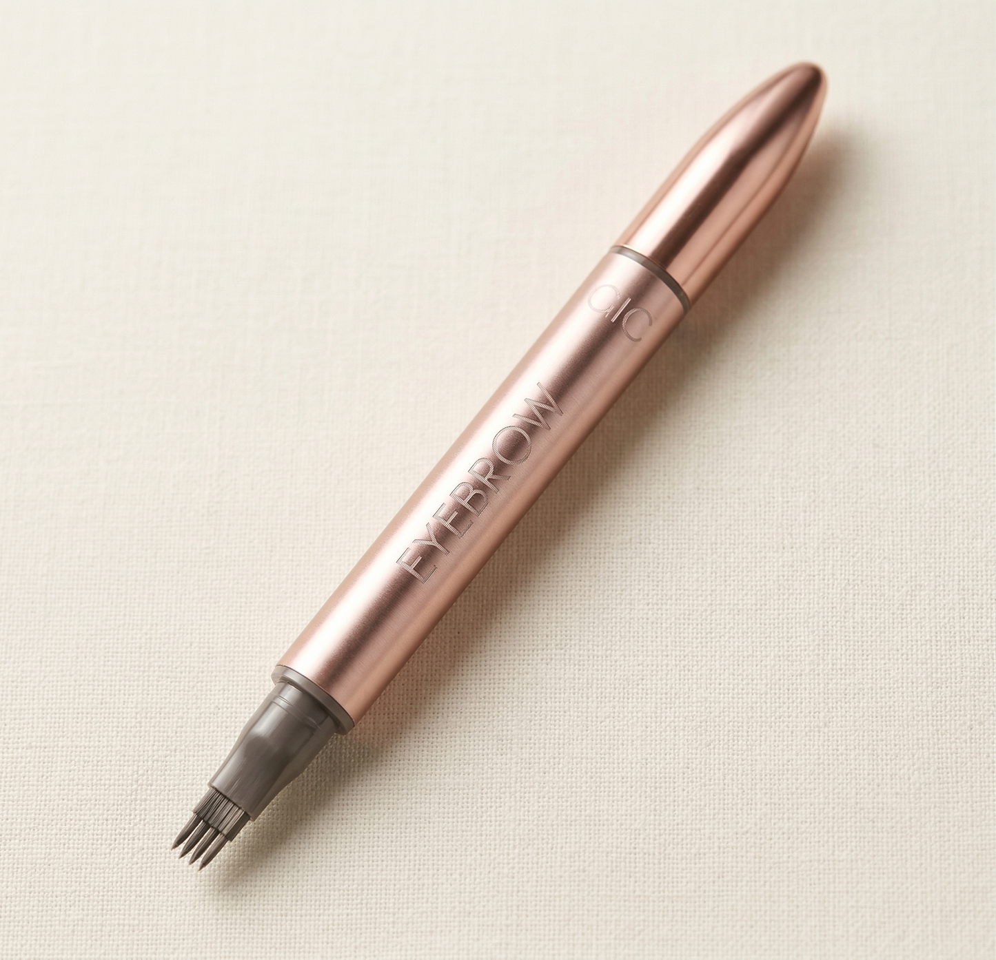 Maviglow™ – 4-Tip Micro-Fork Waterproof Eyebrow Pencil for Natural Hair-Like Strokes 