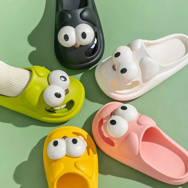Maviglow™ Kissing Slippers
