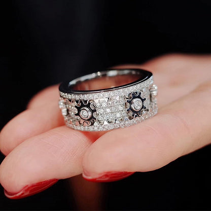 Helloice Iced Out Rotating Gear Ring